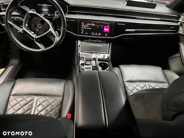 Audi A8 - 16