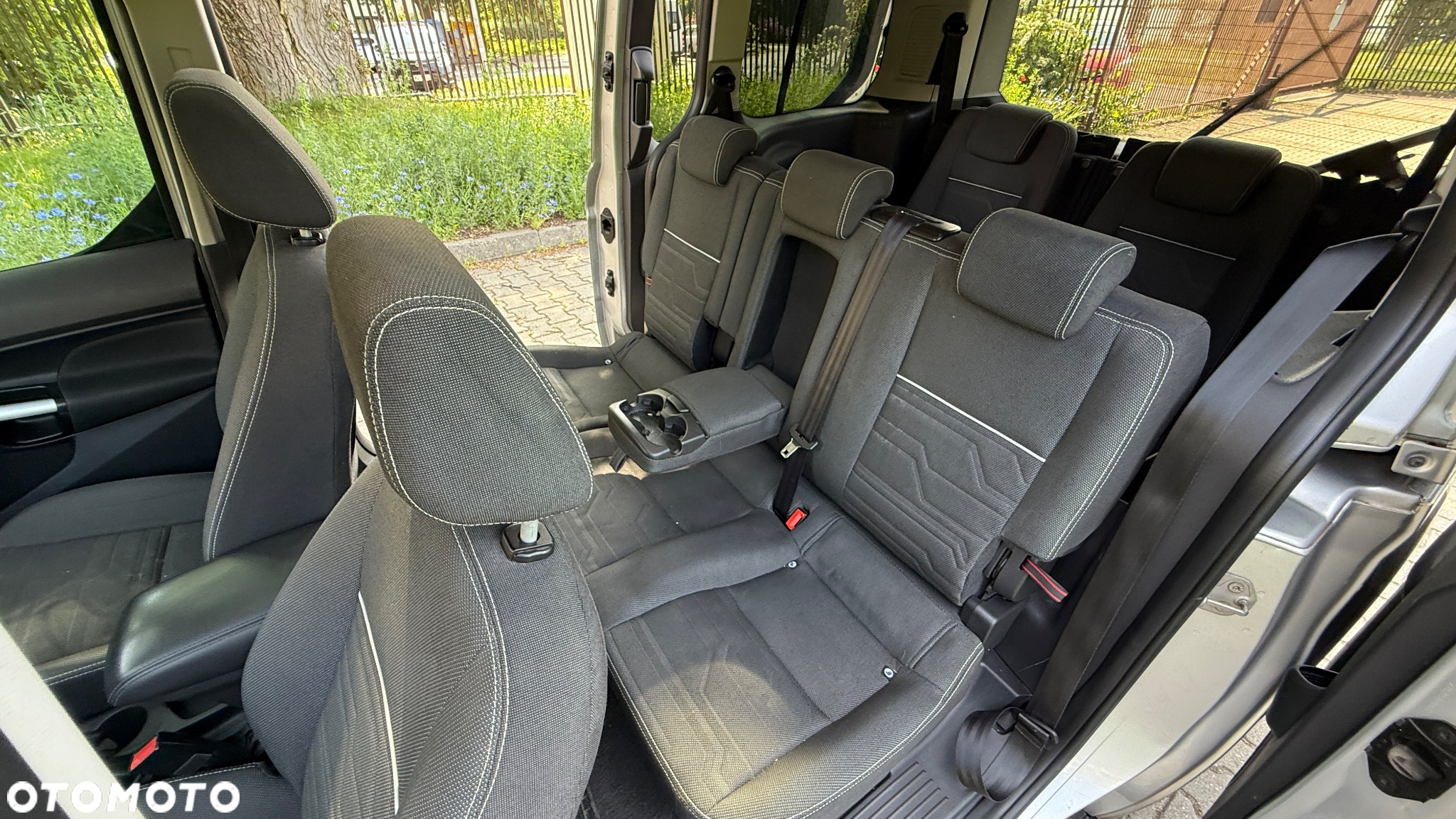 Ford Tourneo Connect 1.5 TDCi Titanium - 19