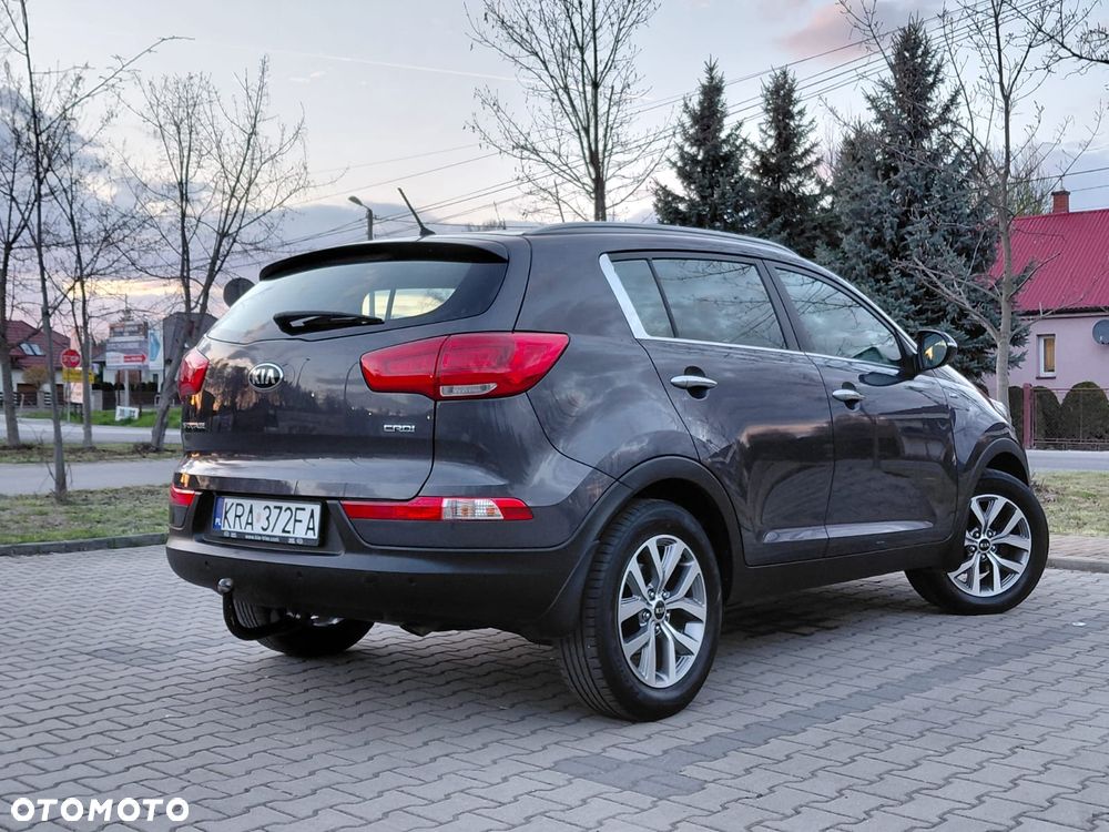 Kia Sportage 2,0 CRDI AWD Dream-Team Edition - 12