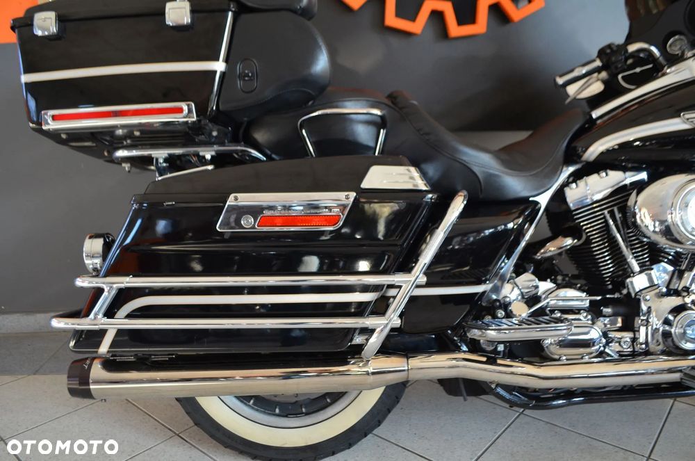 Harley-Davidson FLHT Electra Glide Standard - 5