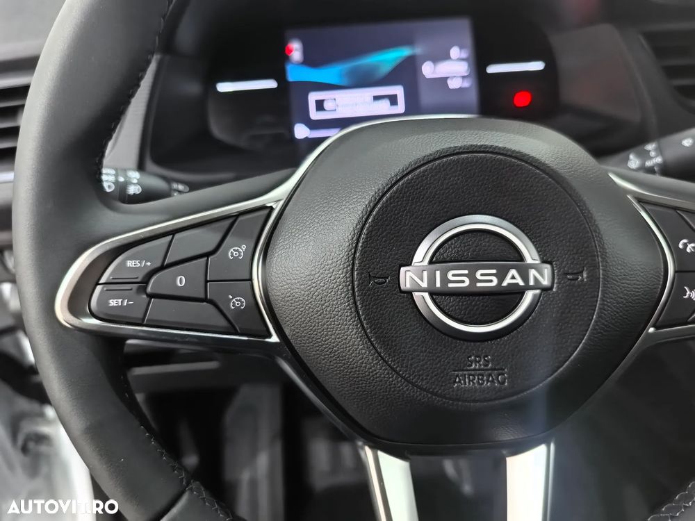 Nissan TOWNSTAR - 13