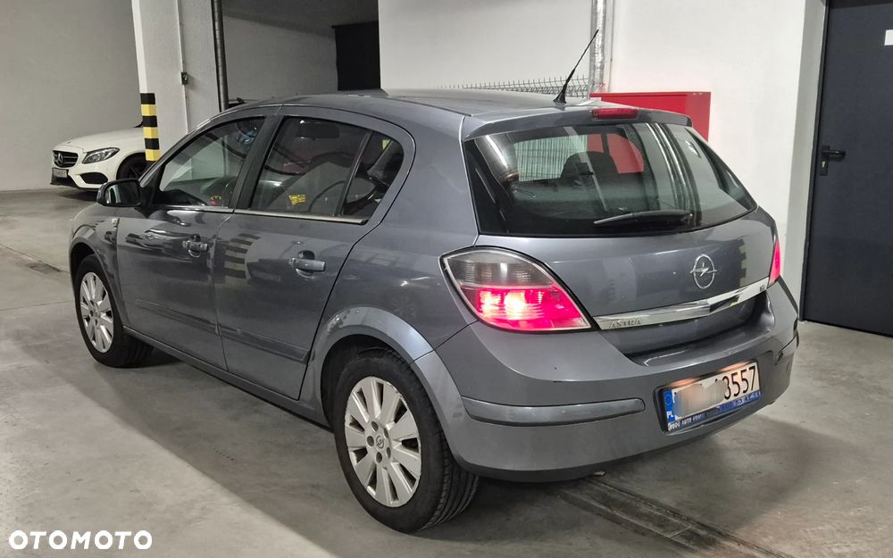 Opel Astra - 3