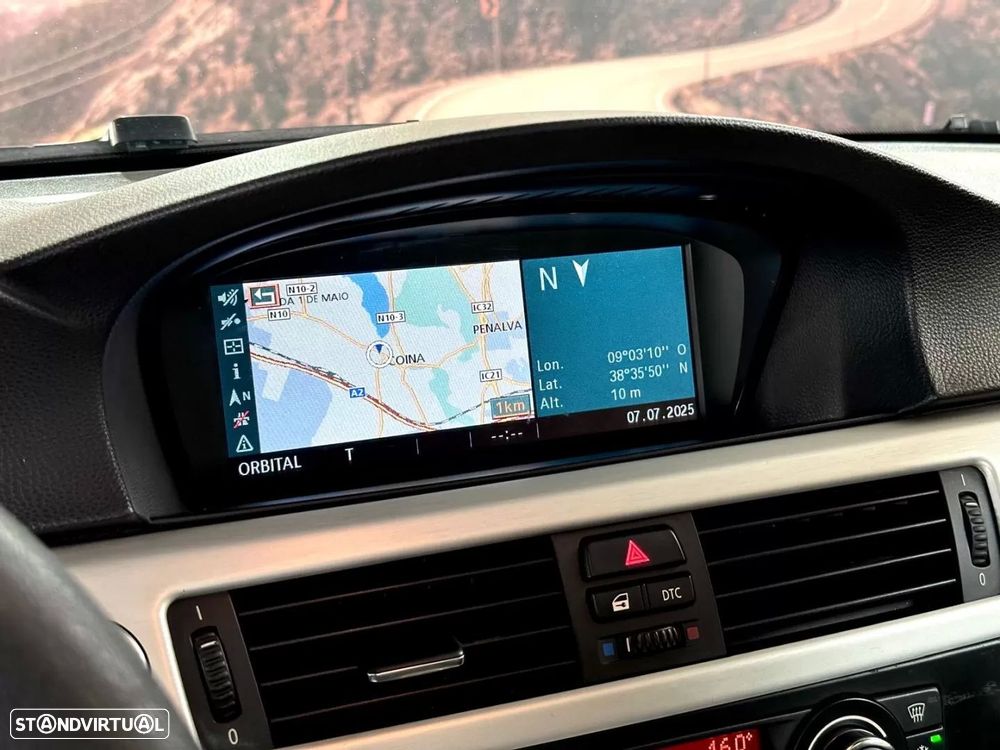 BMW 320 d Coupe Auto - 25