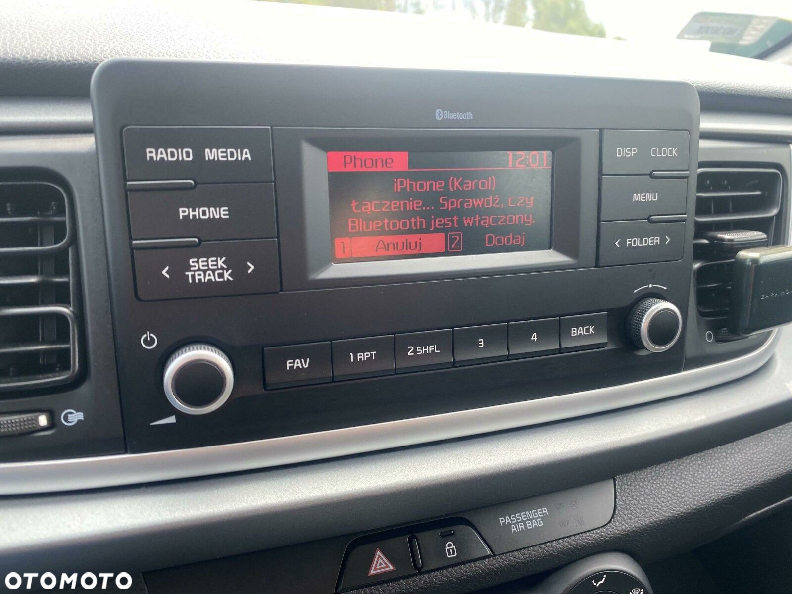 Kia Rio - 25