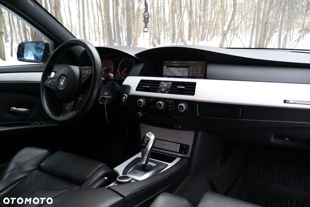 BMW Seria 5 530d xDrive - 19