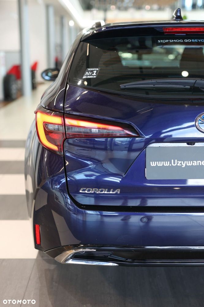 Toyota Corolla 1.8 Hybrid Comfort - 27