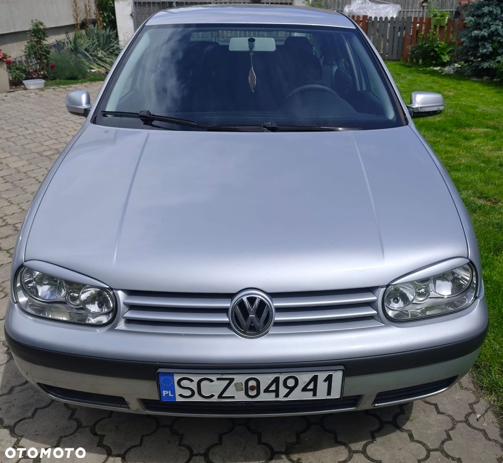 Volkswagen Golf 1.4 Basis - 1