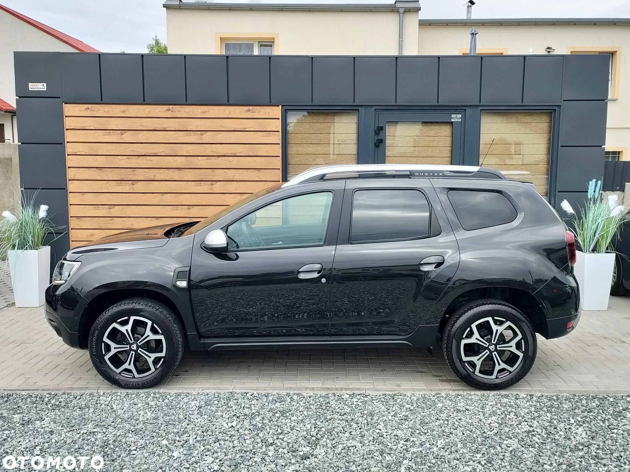 Dacia Duster TCe 150 2WD GPF Sondermodell Adventure - 9