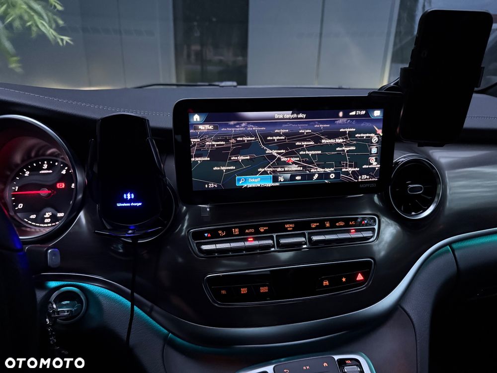 Mercedes-Benz Klasa V 300 d 4-Matic Exclusive 9G-Tronic (d³ugi) - 18