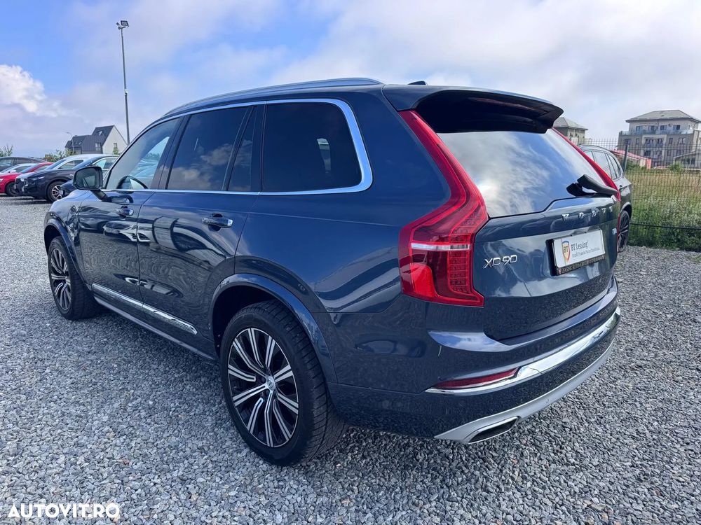 Volvo XC 90 T8 eAWD R-Design - 4