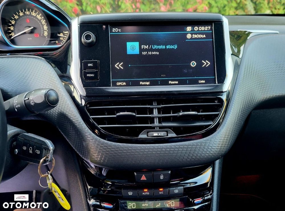 Peugeot 2008 - 14