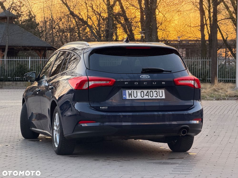 Ford Focus 1.0 EcoBoost Titanium - 6