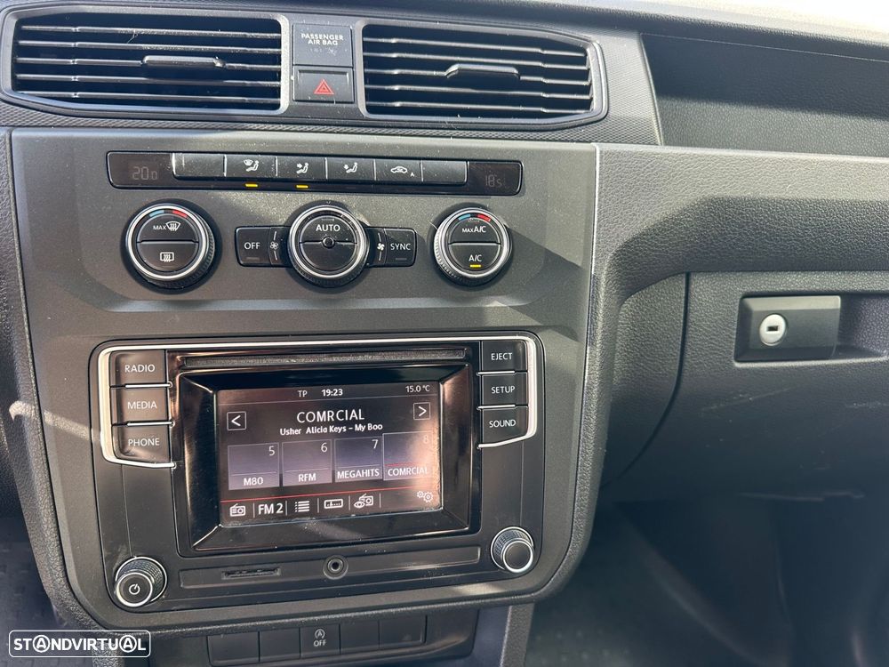 VW Caddy 2.0 TDi Extra AC BlueMotion - 11