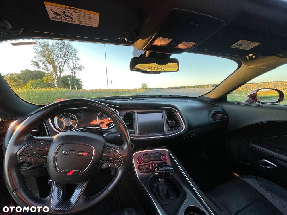 Dodge Challenger ver-3-6-sxt-plus - 11