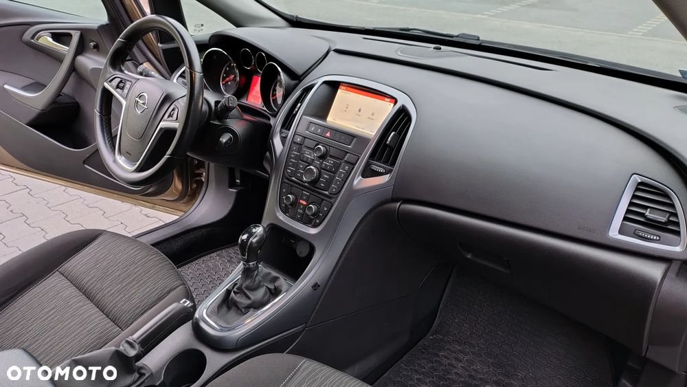 Opel Astra 1.6 Enjoy - 10