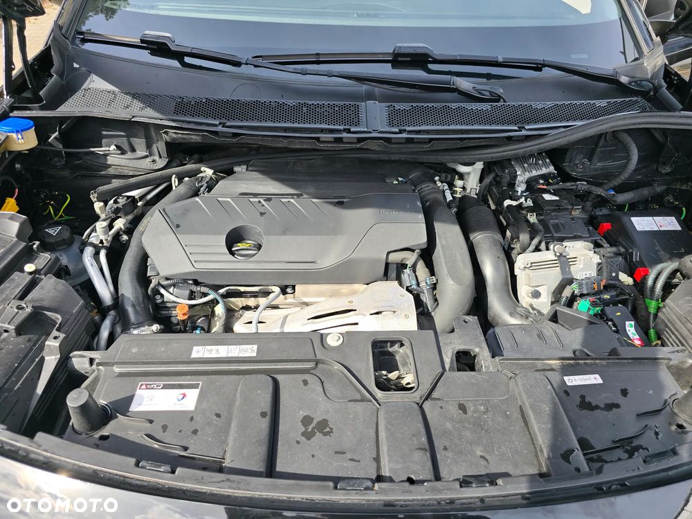 Peugeot 3008 1.6 PureTech Hybrid PHEV GT Pack S&S EAT8 - 12