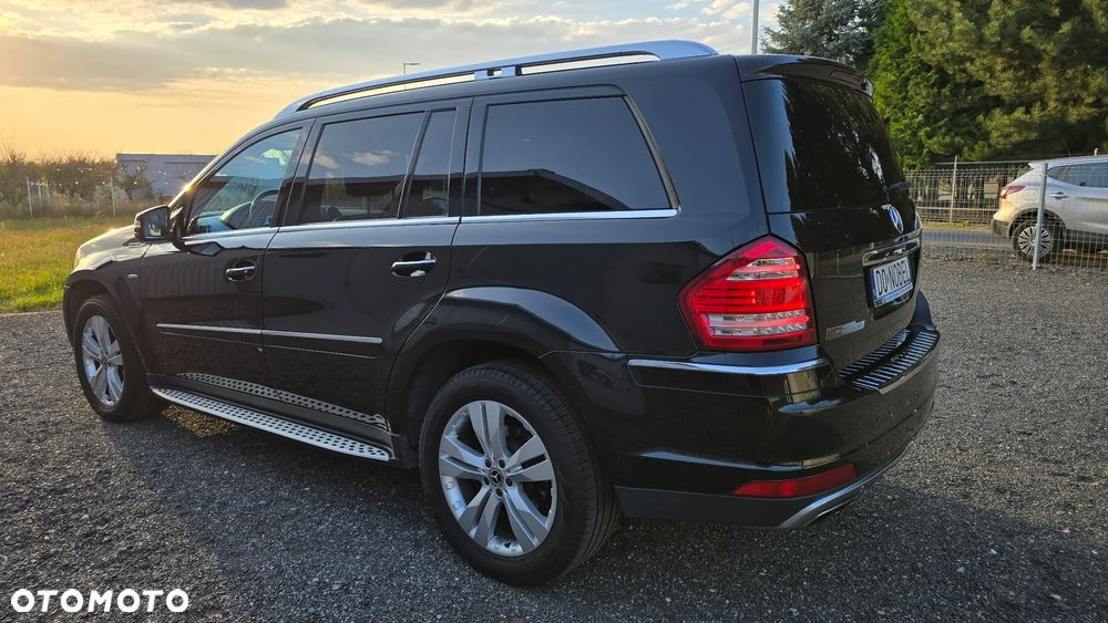 Mercedes-Benz GL 350 CDI BlueEff - 5