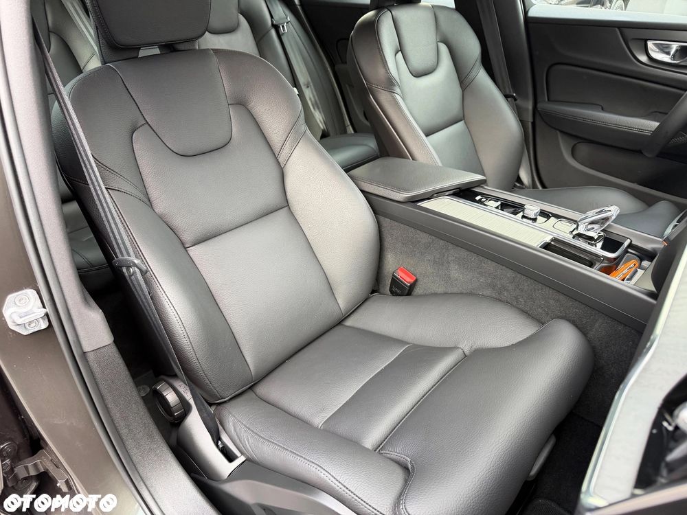 Volvo V60 B3 B DKG Inscription - 18