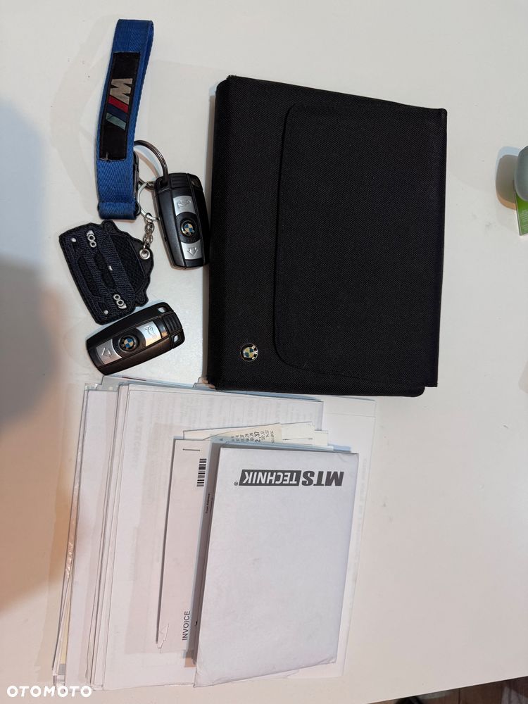 BMW Seria 3 325i - 21