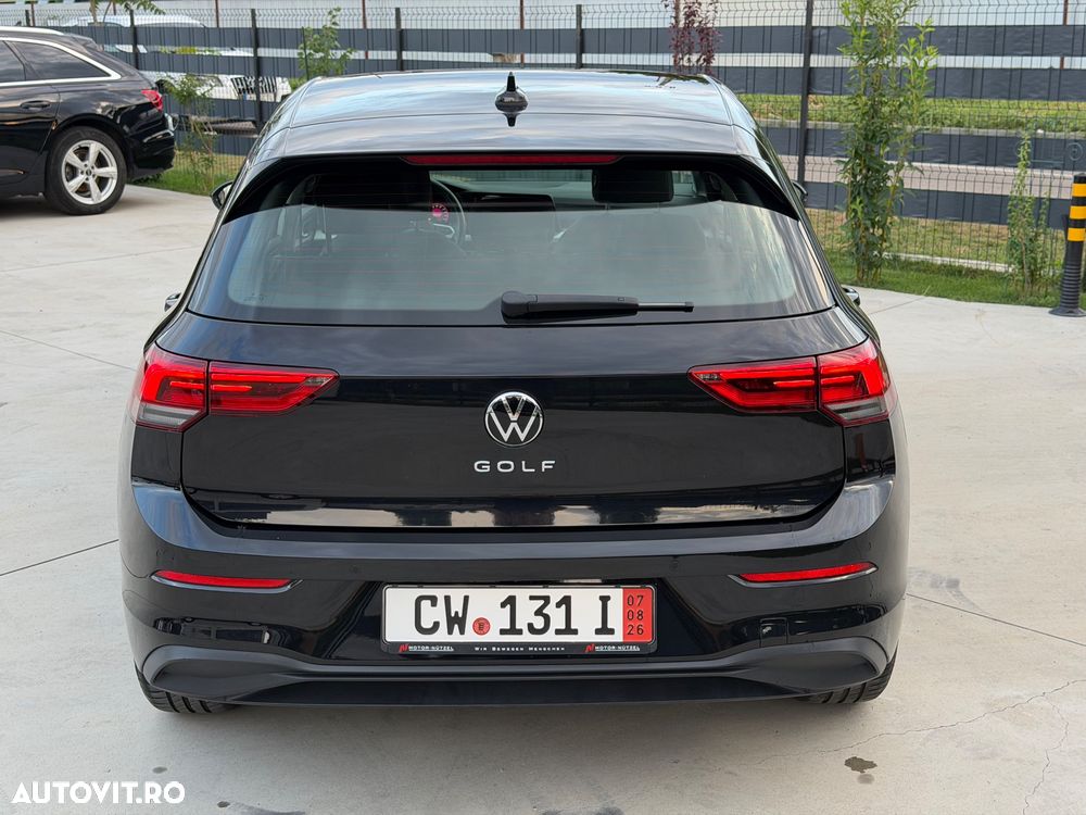 Volkswagen Golf - 4