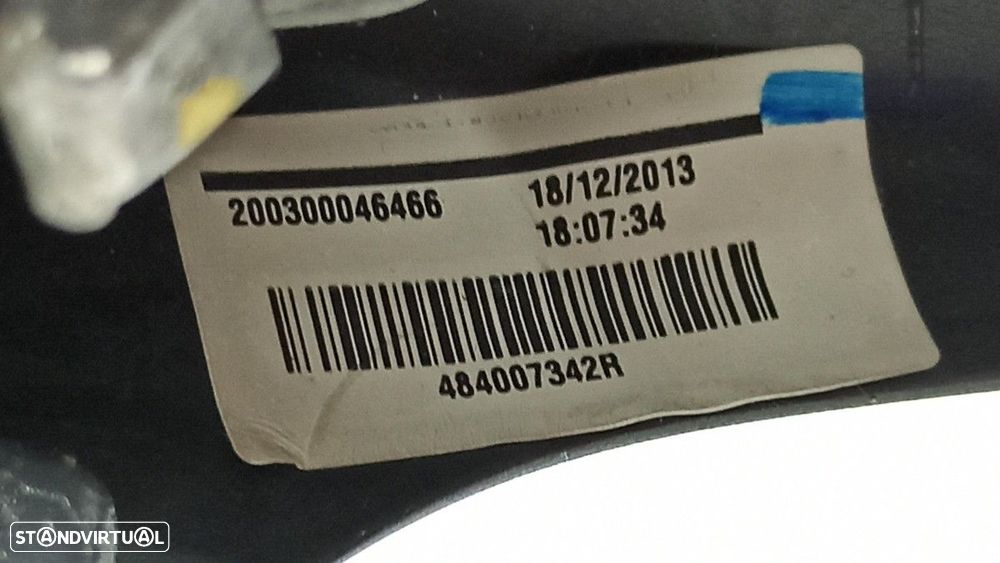 VOLANTE RENAULT CAPTUR LIMITED - 10