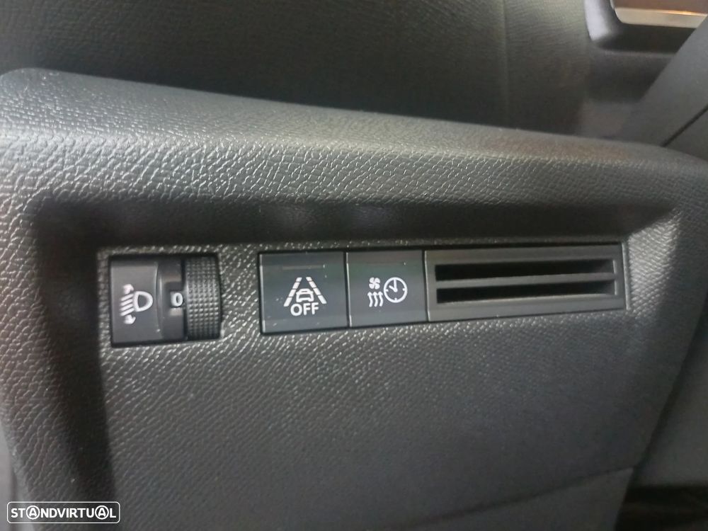 Citroën e-C4 50 kWh Feel - 25