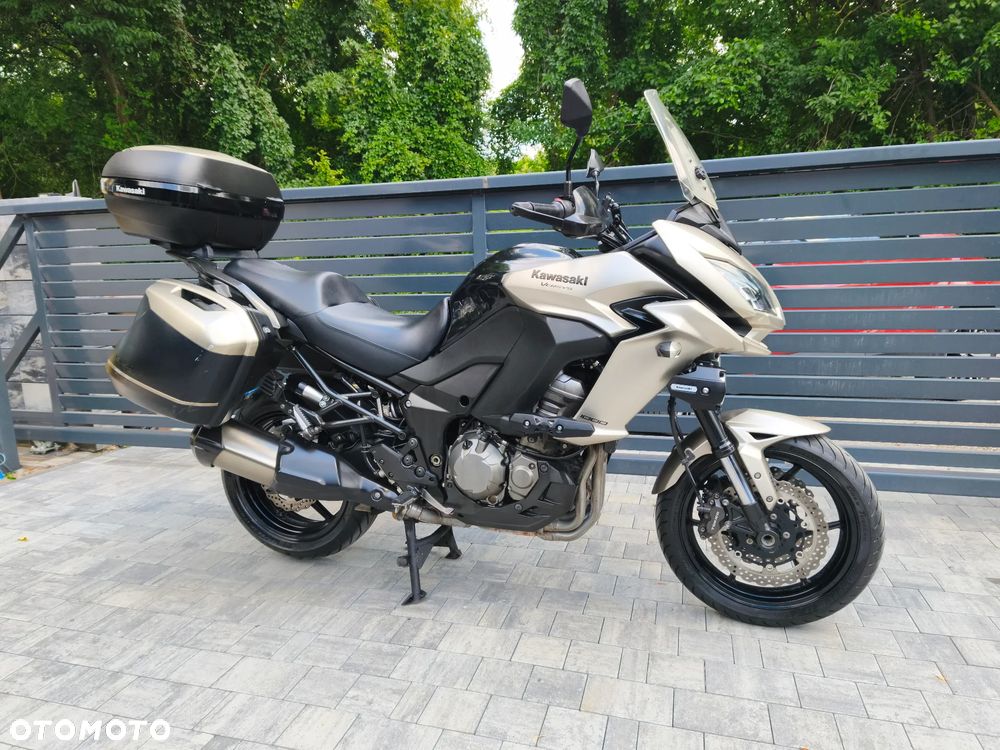 Kawasaki Versys 1000 - 24