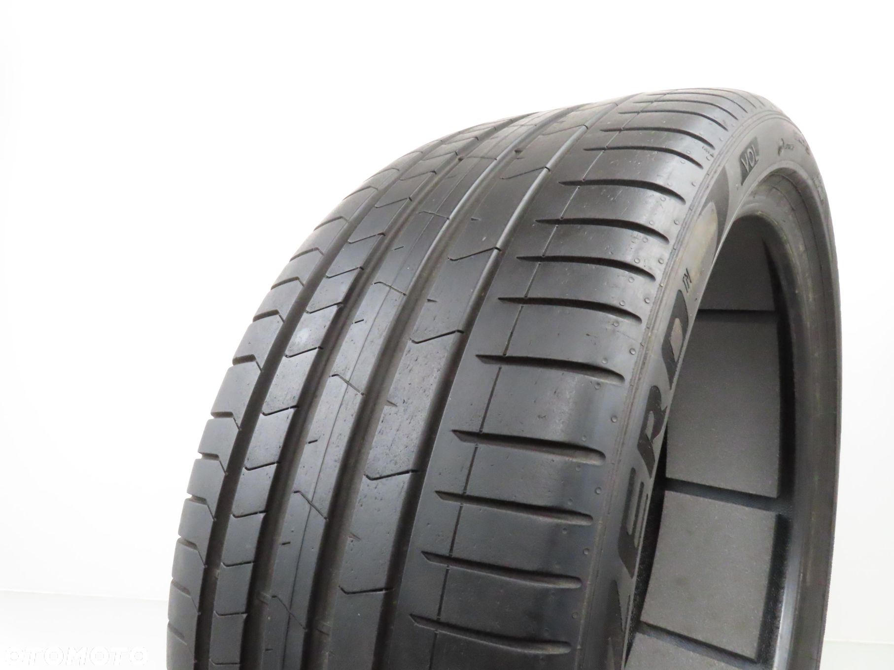 275/35R22 OPONA LETNIA Pirelli P Zero 104W XL PNCS VOL - 2