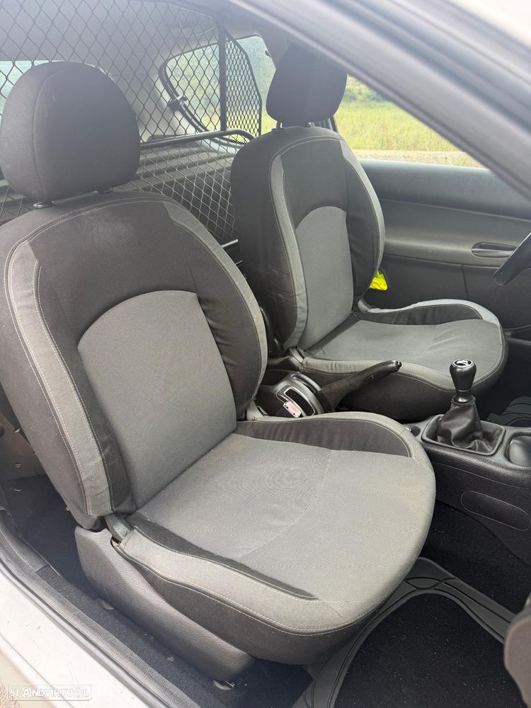 Peugeot 206 1.4 HDi Look II - 6