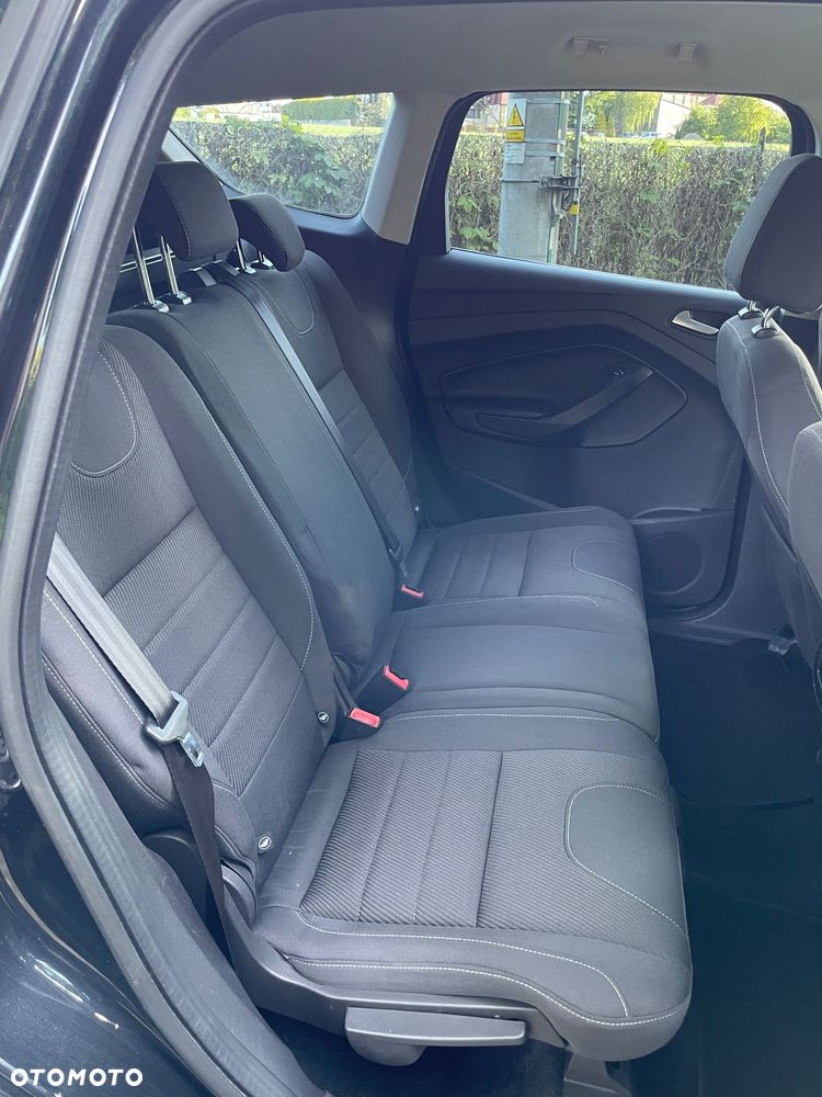 Ford Kuga 2.0 TDCi 4WD Trend - 11