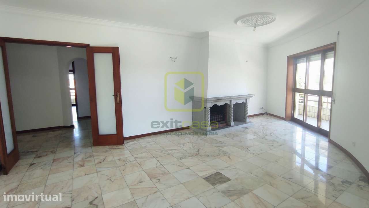 Apartamento T3 no Centro de Albergaria-a-Velha - Grande imagem: 4/18