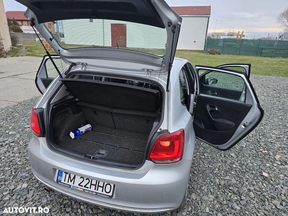 Volkswagen Polo 1.6 TDI DPF Highline BlueMotion Technology - 11