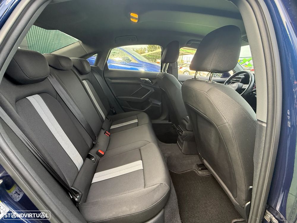 Audi A3 Limousine 30 TFSI S line S tronic - 27