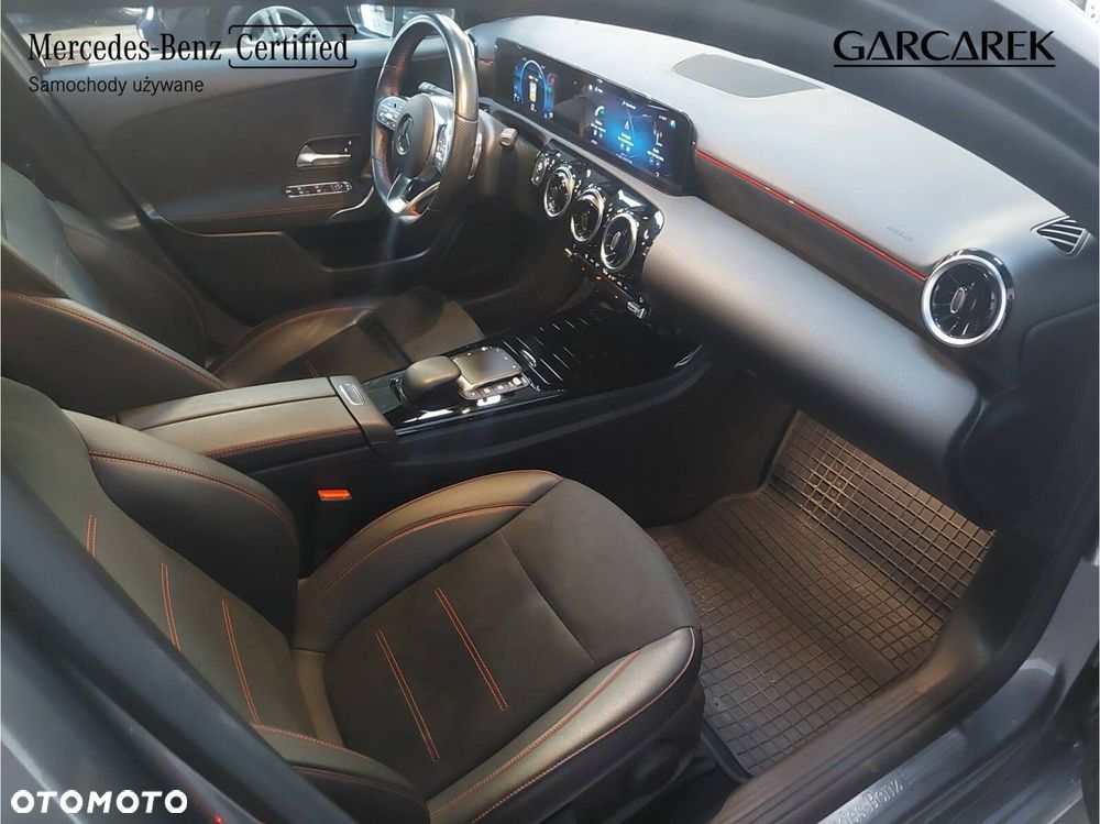 Mercedes-Benz Klasa A 180 AMG Line 7G-DCT - 19