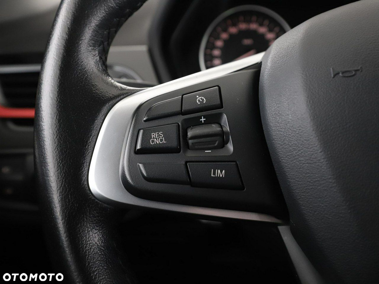 BMW X1 sDrive18d Sport Line - 30