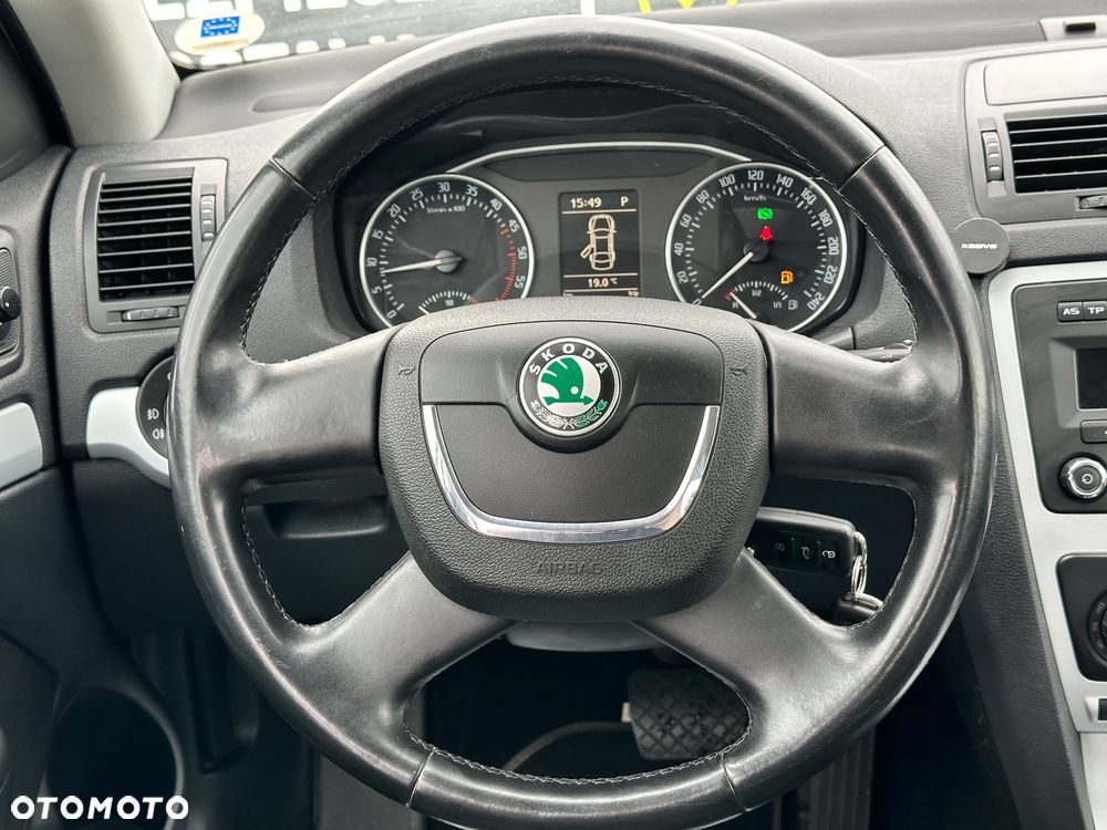 Skoda Octavia - 12