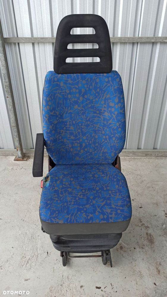 fotel kierowcy lewy pneumatyczny iveco daily 99-14 - 1
