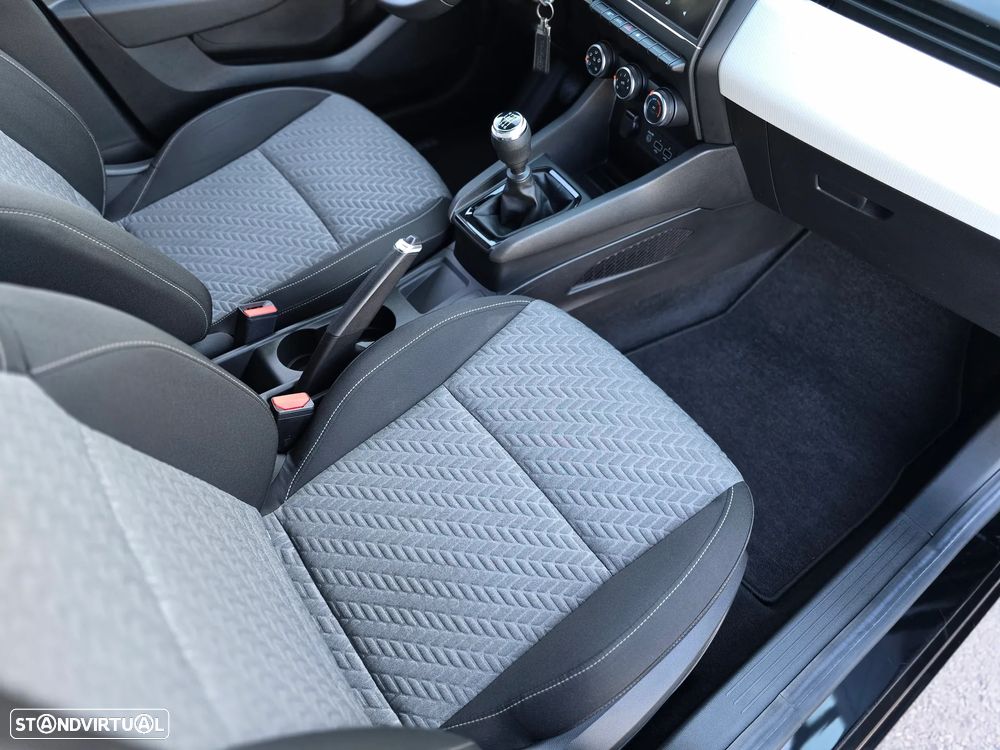 Renault Clio 1.0 TCe Techno - 25