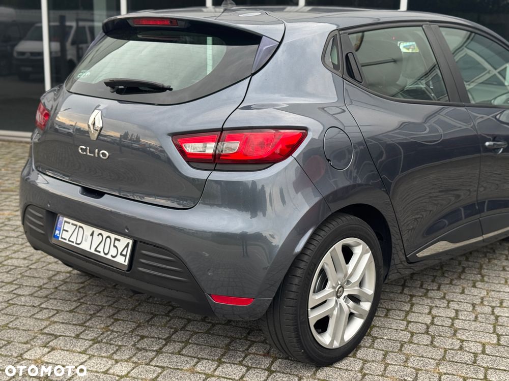 Renault Clio - 29