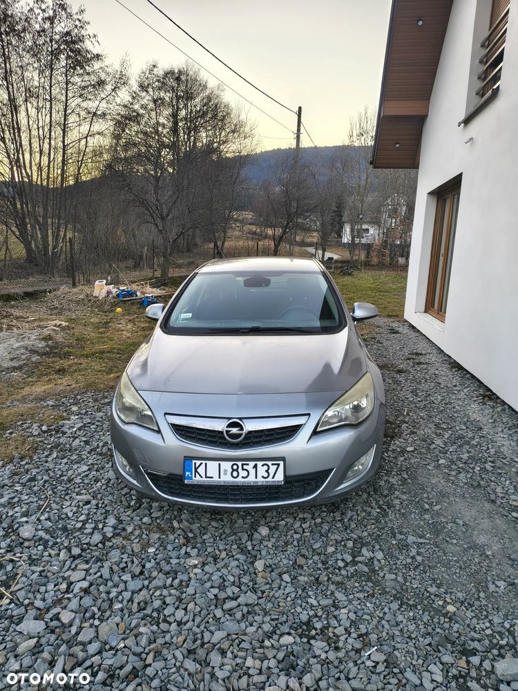 Opel Astra 1.6 Essentia - 13