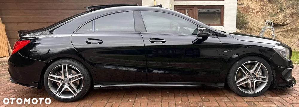Mercedes-Benz CLA 45 AMG 4-Matic - 4