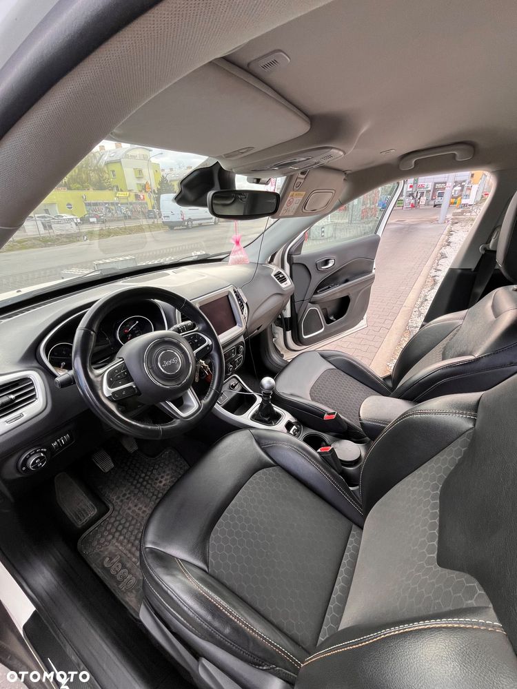 Jeep Compass 1.4 TMair Longitude FWD S&S - 11