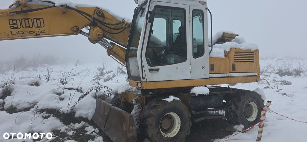 Liebherr A900 LITRONIC - 1