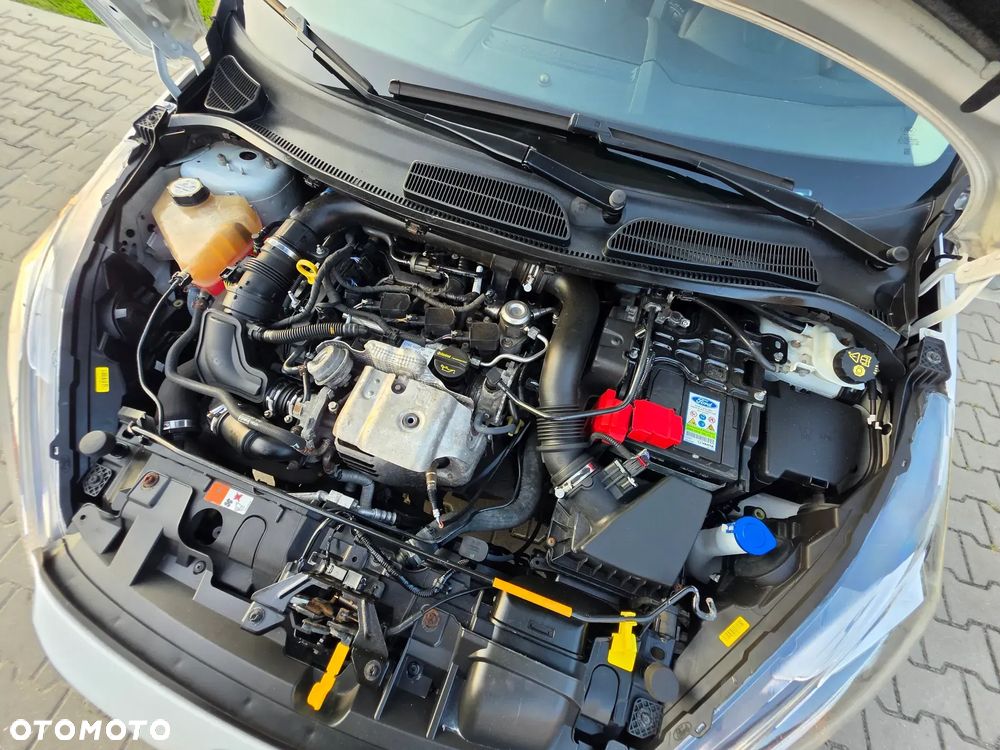 Ford Fiesta 1.0 EcoBoost Start-Stop SYNC Edition - 33