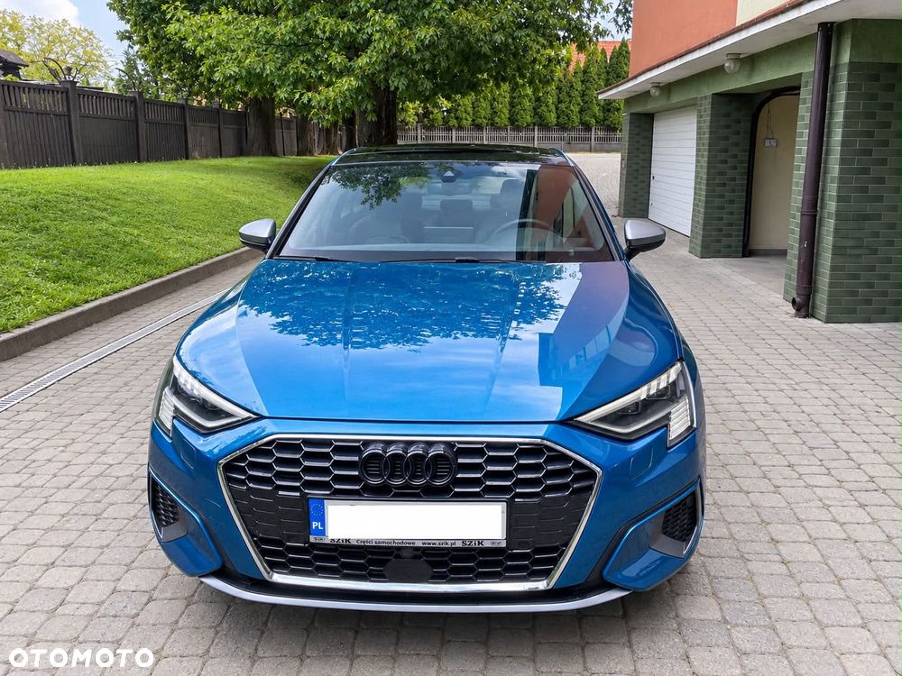 Audi A3 Sportback - 3