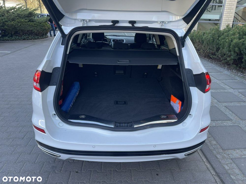 Ford Mondeo - 9