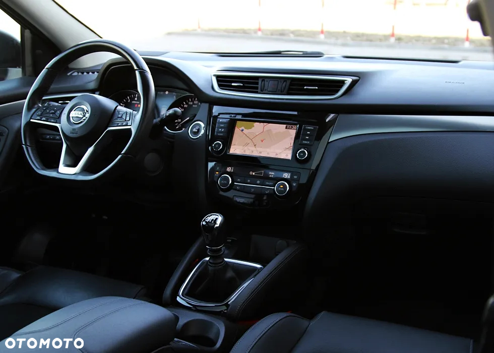 Nissan Qashqai 1.3 DIG-T Tekna+ - 34