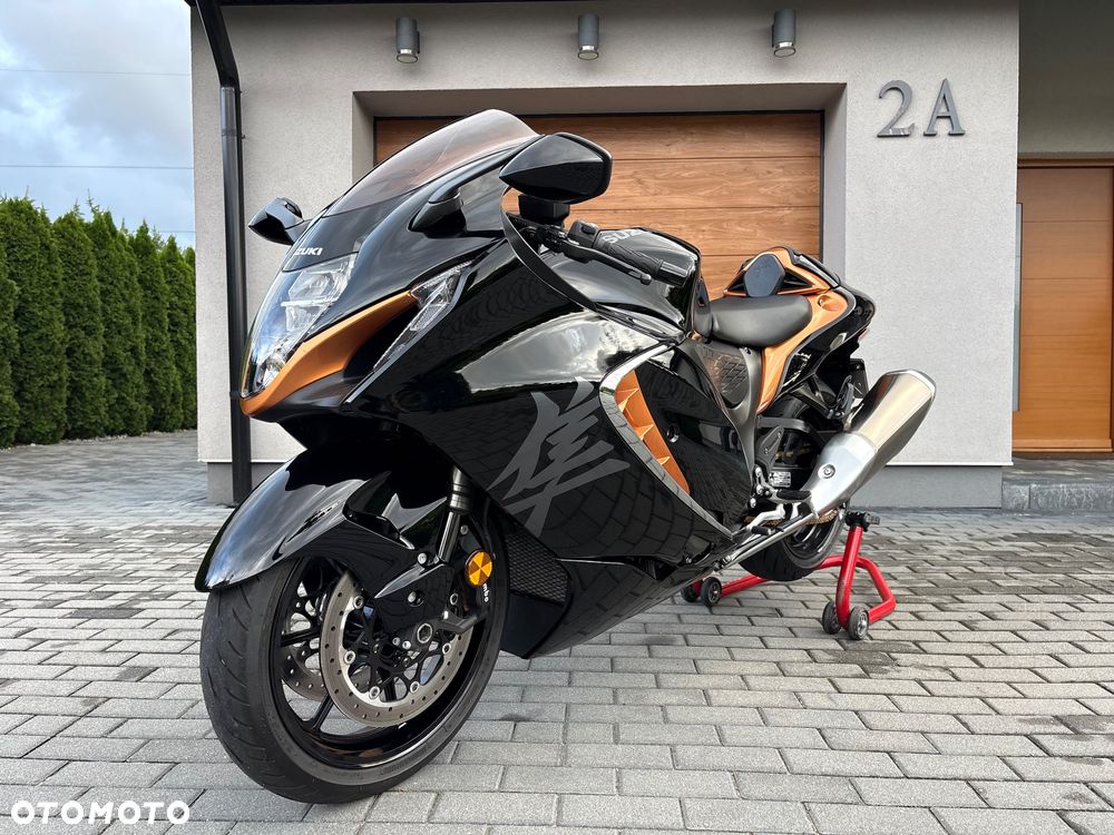Suzuki Hayabusa - 1
