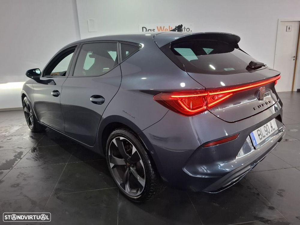 Cupra Leon 1.5 eTSI MID DSG - 10