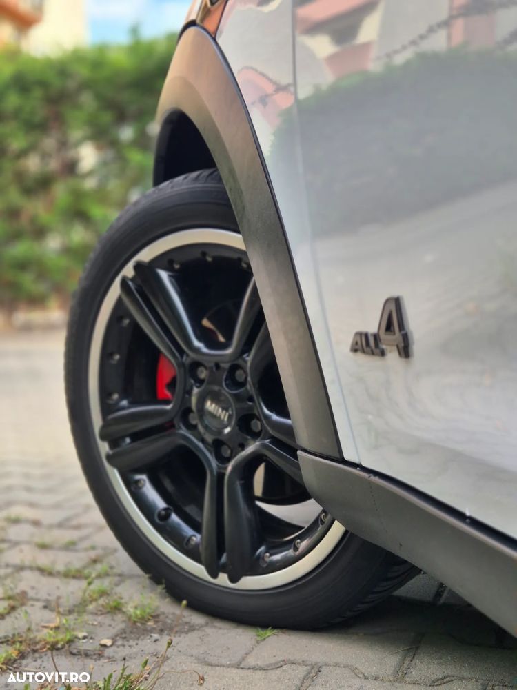 Mini Countryman - 18